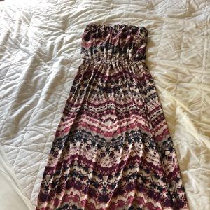 Printed strapless maxi dress